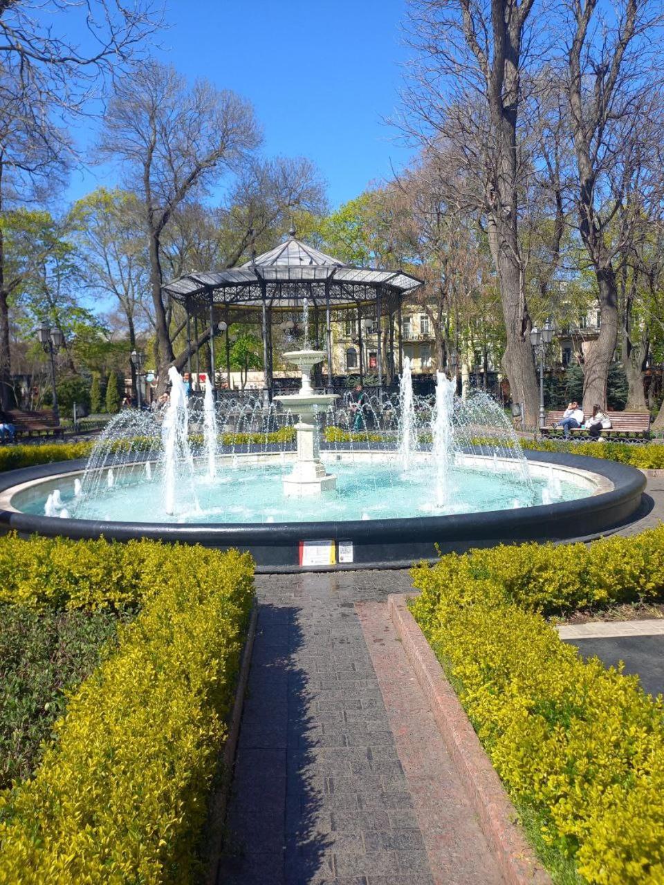 "Ваша Квартира" - У Самого Дерибаса! "Ваша Квартира" Біля Самого Дерибаса! Odessa Dış mekan fotoğraf